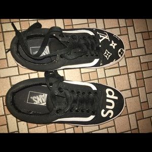 Decorative vans size 7